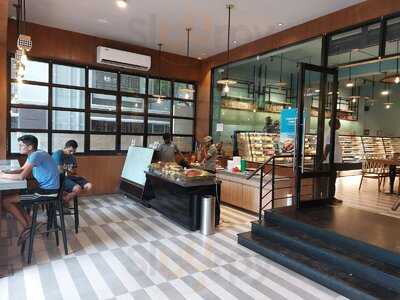 Sree Akshayam - Hotel, Sweets N Bakers