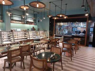 Sree Akshayam - Hotel, Sweets N Bakers