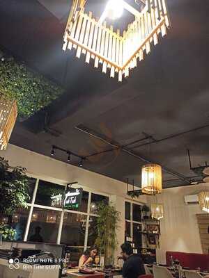 Tuk Tuk Thai - Pure Veg Asian Fine Dine