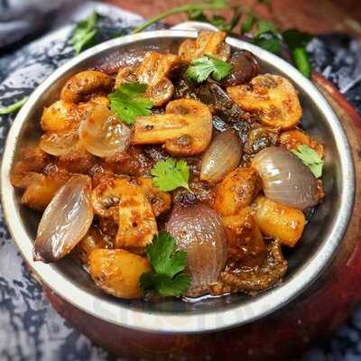 Temple Street - Rajinder Nagar