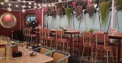 Skol Restaurant And Bar