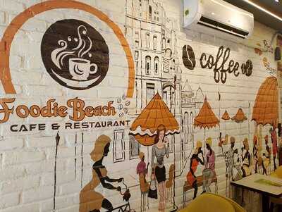 Foodie Beach Restaurant & Cafe