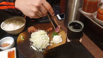 牛かつもと村 原宿店