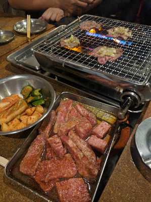 焼肉バル 韓の台所 本店