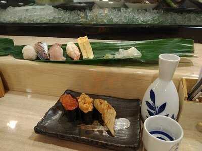 すし亭 光町店