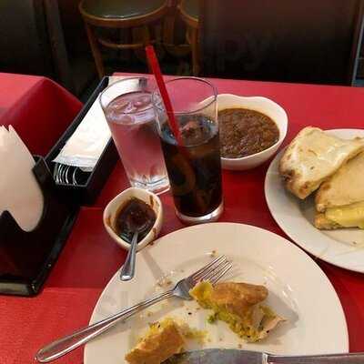 Downtown B's Indian Kitchen