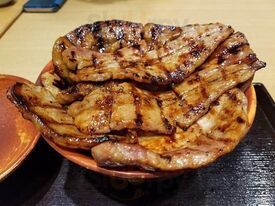 ぶたいち レイクタウンmori店