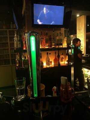 Music Bar Rockaholic