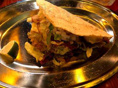 タケリア ラ フォンダ