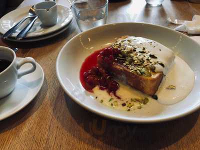 Bills 横浜赤レンガ倉庫