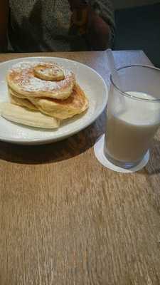 Bills 横浜赤レンガ倉庫