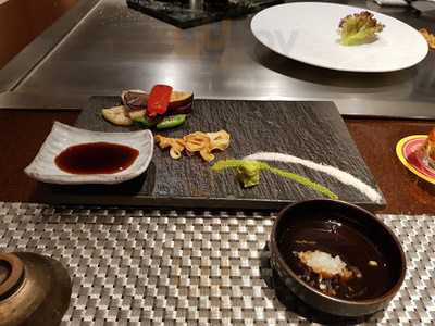 プレミアム 听 三条木屋町店