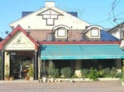 ル スゥブラン Le Souverain