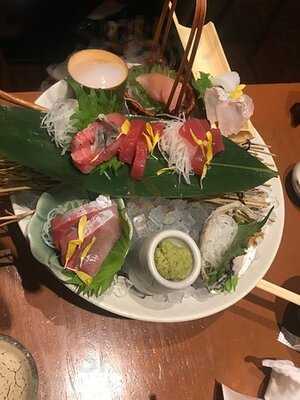 酒房うおまん Links Umeda店