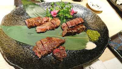 炭火焼神戸牛 いく田