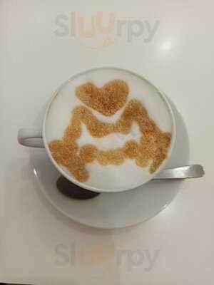 カワイイメイドカフェ＆バー アキバ絶対領域