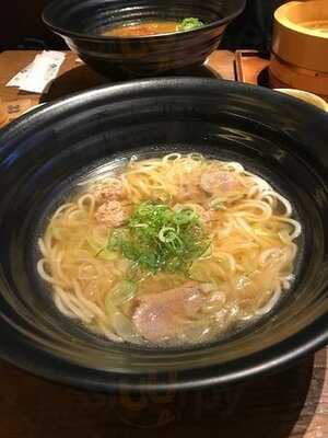 つるとんたん 宗右衛門町店