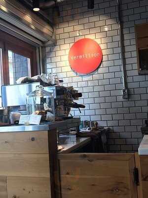 バーミリオン エスプレッソバー&インフォ