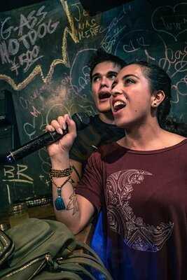 Moonshine Karaoke Bar & Hot Dogs