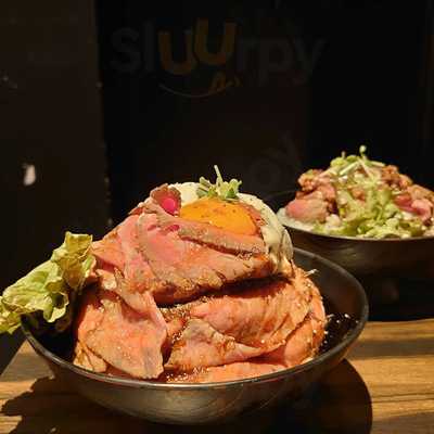 レッドロックアメ村店