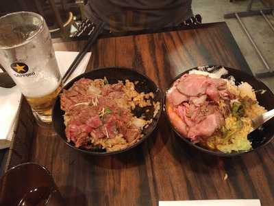 レッドロックアメ村店