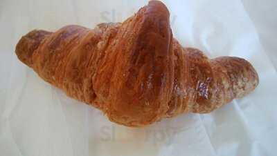 ポンパドール元町本店