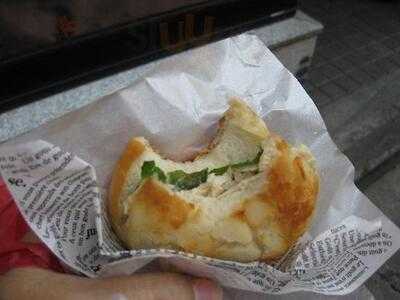 ポンパドール元町本店