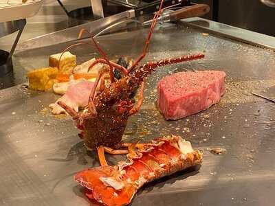 宮崎牛鉄板焼ステーキ みやざき館