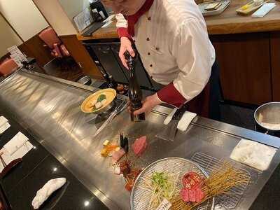 宮崎牛鉄板焼ステーキ みやざき館