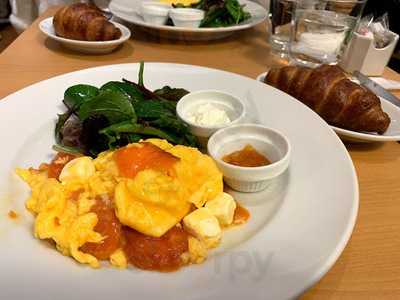 サラベス 大阪店