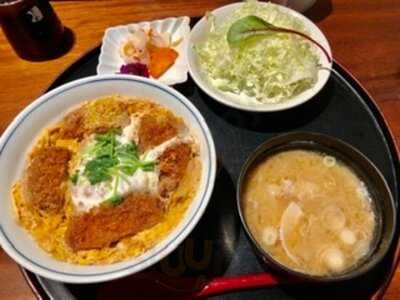 とんかつまい泉 青山本店