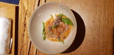 枝魯枝魯ひとしな