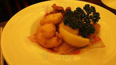 ニューミュンヘン 本店