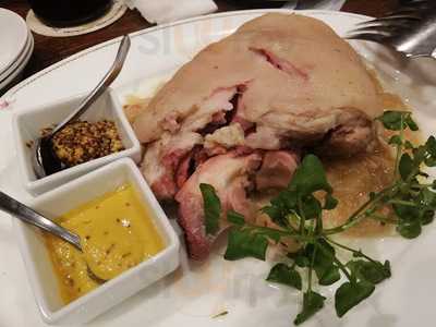 ニューミュンヘン 本店