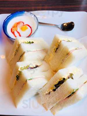 カフェ ド シャンソン