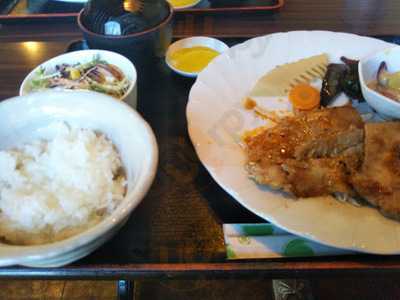 カフェ ド シャンソン