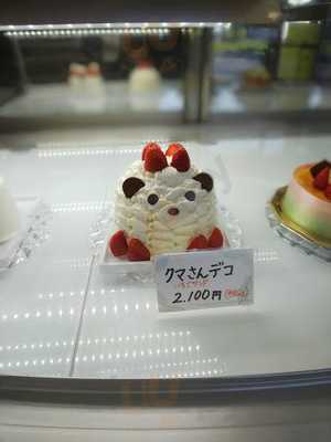 ル ポエム洋菓子店