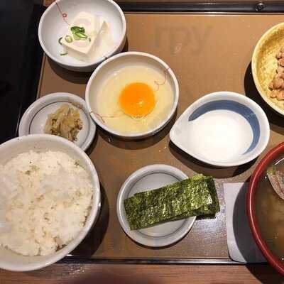 やよい軒 内本町店