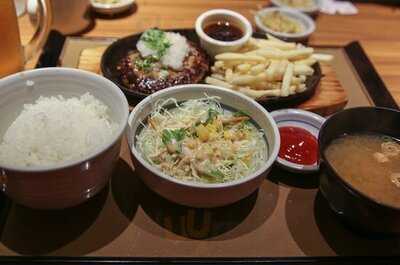 やよい軒 内本町店