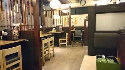 ウエスト キャナル前店