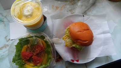 モスバーガー 湊高台店