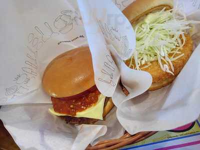 モスバーガー 湊高台店