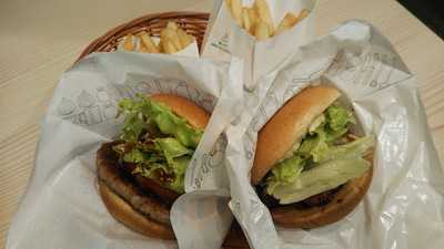 モスバーガー 湊高台店