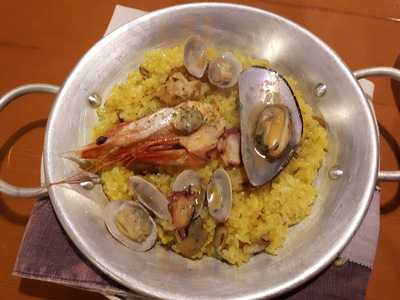 ビストロ ラヴィエール