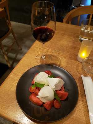 オステリア ウーヴァ・ラーラ 横浜相鉄joinus店