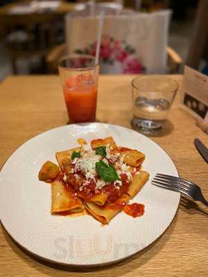 オステリア ウーヴァ・ラーラ 横浜相鉄joinus店