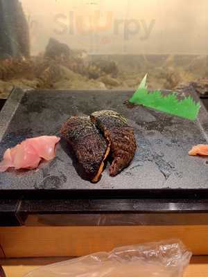 季節の鍋と寿司食べ放題 市場ずし 心斎橋店