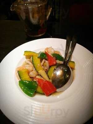 廣東料理 民生 ヒルトンプラザウエスト店