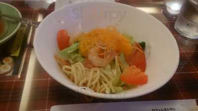 カフェレストラン ラボンヌ