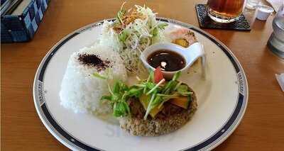 ティールームとまと